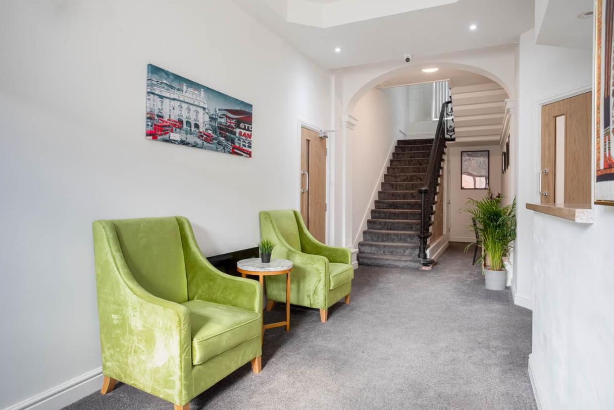 Dusties Hotel 罗瑟勒姆 外观 照片
